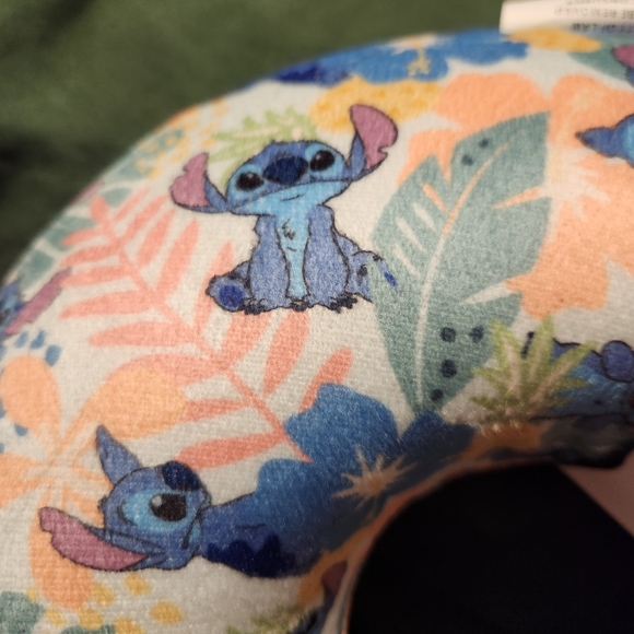 Bioworld Disney Stitch Kids Neck Travel Pillow - Blue and Pink NWT - Picture 5 of 6